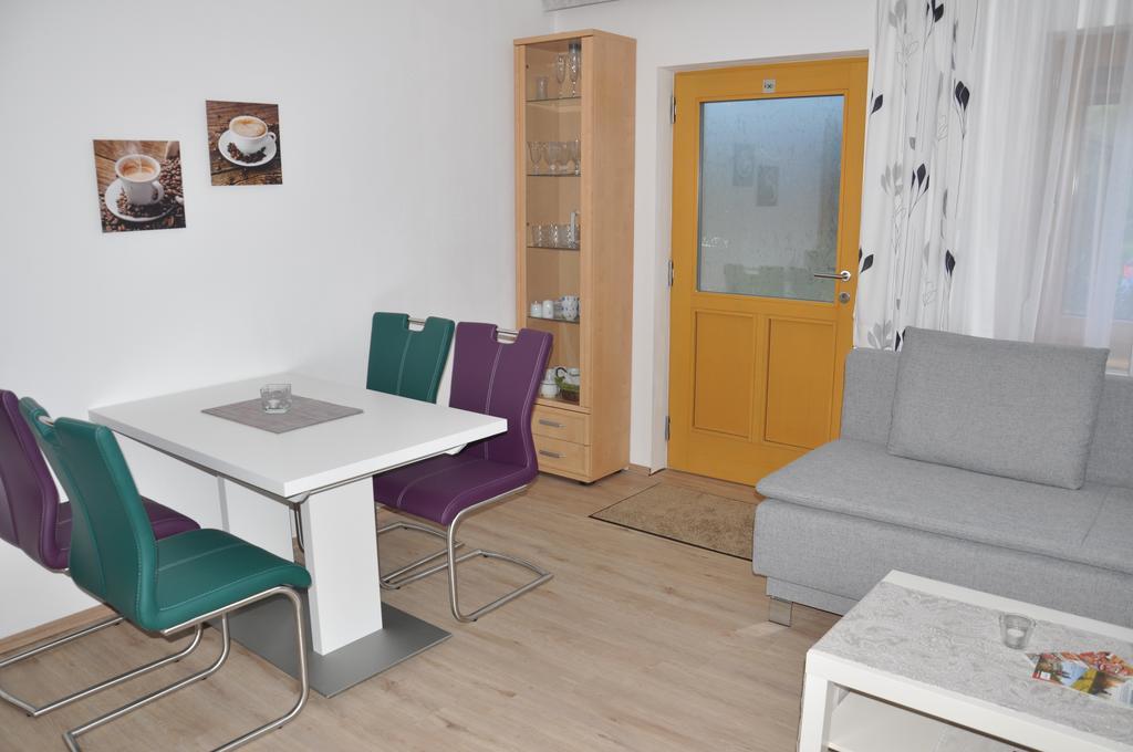 Appartamento Haus Assinger Hermagor-Pressegger See Esterno foto